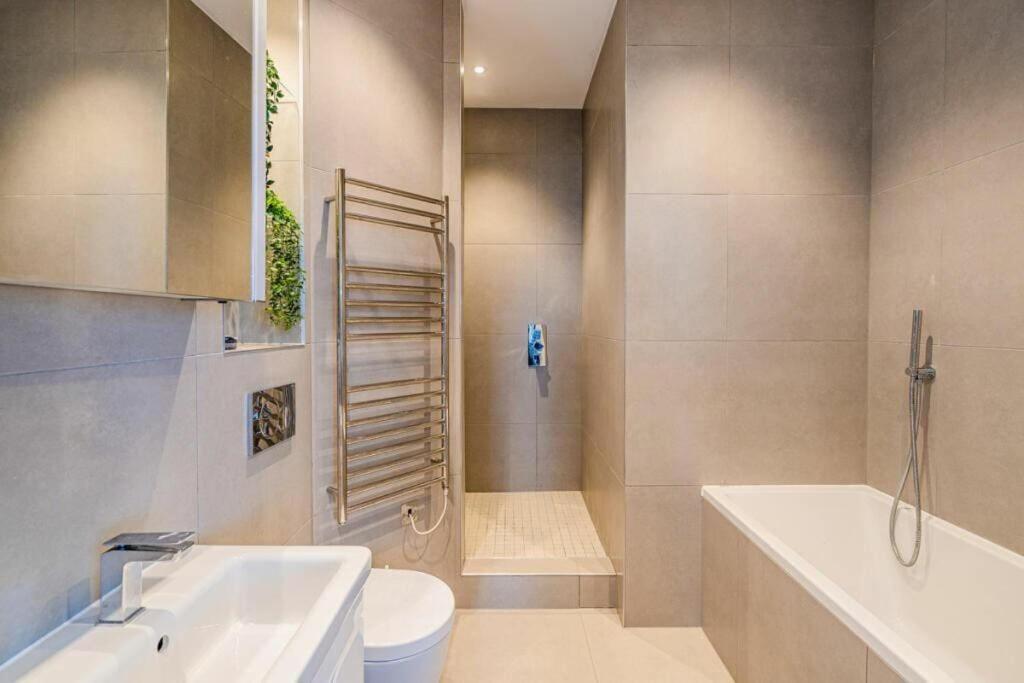 Easystay Bath Road Slough Exterior foto